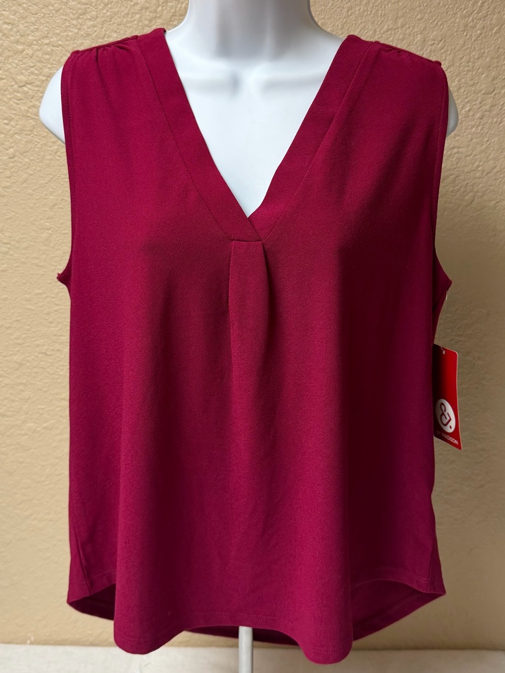 4/$20 89th & Madison Sleeveless V-Neck Camisole in Berry Wine